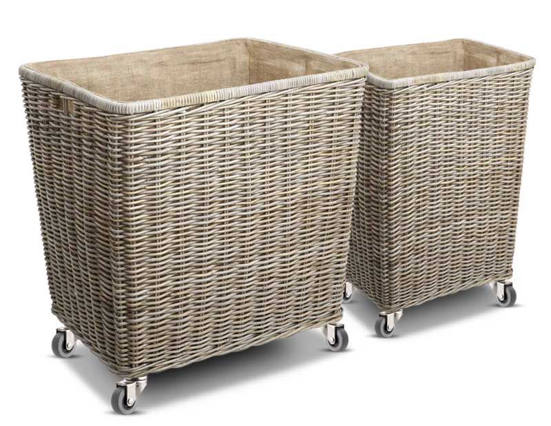 Small castors for linen baskets
