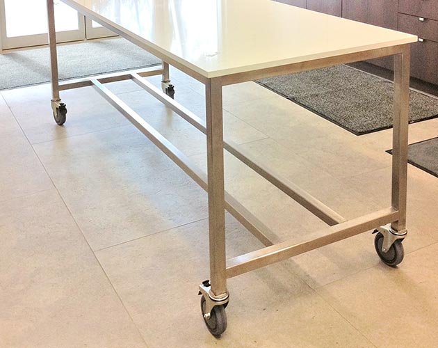 Castors for a kitchen table/bench