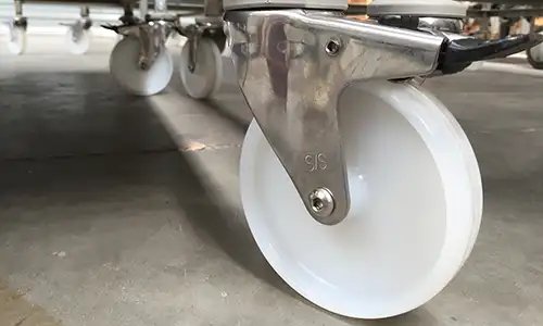 Stainless steel castors for a hygienic, wet or humid environments